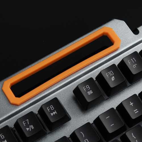 USB Wired 104 Key Gaming Keyboard Metal Mechanical Handfeel Rainbow Light Emitting for PC